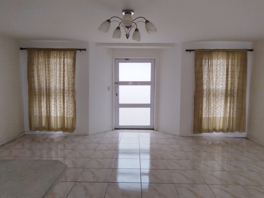 3 Bedroom Property for Sale in Cayman Beach Western Cape